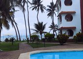 2 Bedroom Beach Apartment To Let