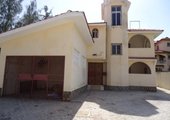 4 Bedrooms Massionatte,own compound for rent in Nyali