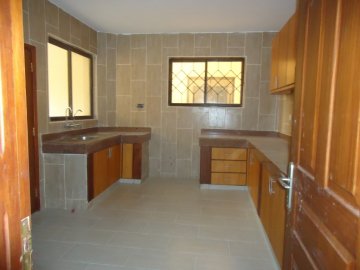 3 Bedrooms Apartment for rent with swimming pool