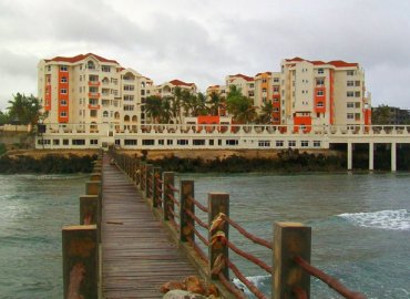 3 Bedrooms Beach Apartments For Sale