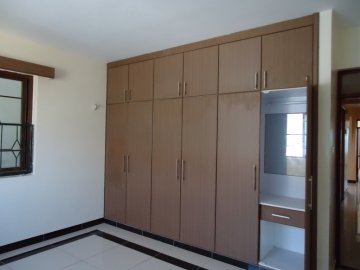 3/4 BEDROOM BEACH APARTMENT FOR SALE,NYALI