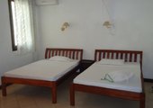 FULLY FURNISHED BEACH APARTMENT TO LET