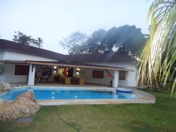 2 Bedroom Bungalow with pool,Mtwapa on 0.314 Acres
