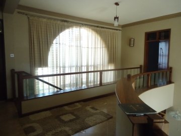 4 Bedroom House with swimming pool for sale,Nyali