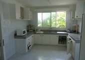 3 BedroomFully Furnished Beach Apartment with pool to let