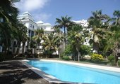 3 BedroomFully Furnished Beach Apartment with pool to let