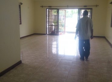 3 bedrooms masionette,all ensuite with swimming pool for rent in Nyali