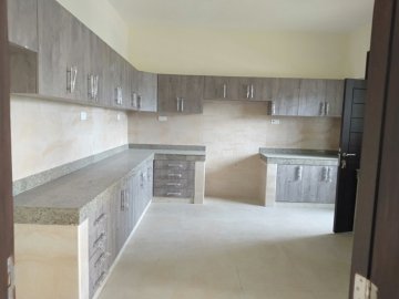 Brand new 3 Bedrooms Apartment with swimming pool for sale in Nyali