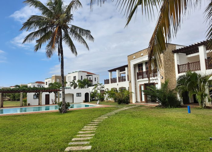 2,3 And 4 Bedroom Beach Apartment to let in Kikambala