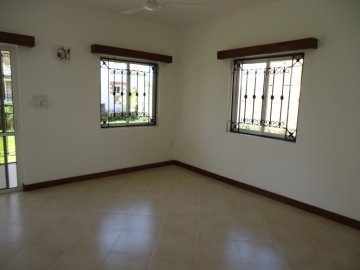 3 Bedroom Ensuite Maisonette Available For sale in Shanzu