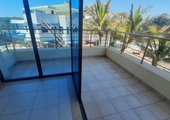 Oceanfront 3 Bedrooms with Swimming pool for rent in Tudor.